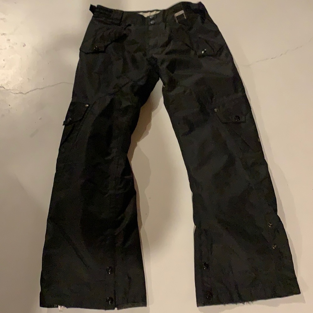 Ladie’s snow pants